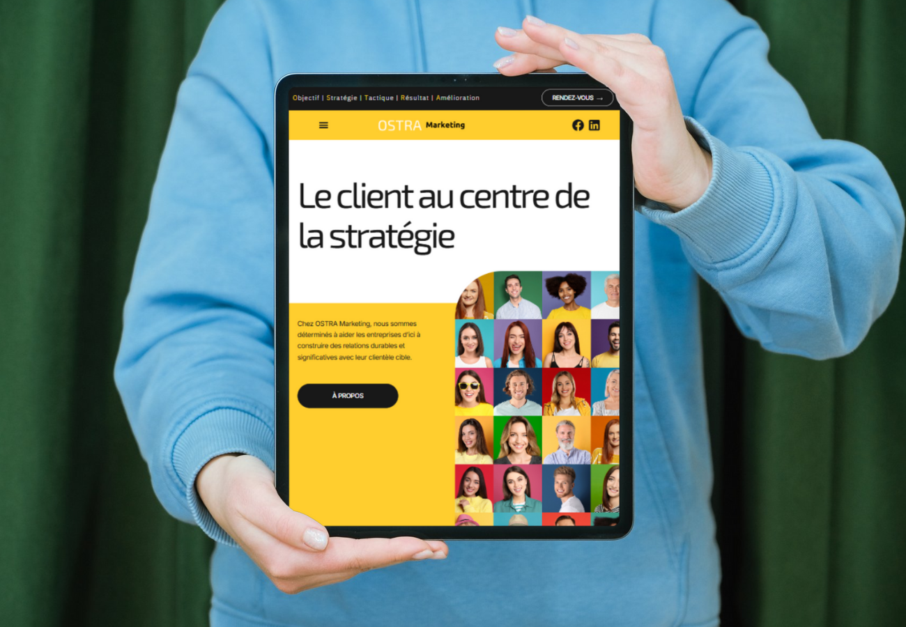 Mockup du site de Ostra Marketing en version tabeltte